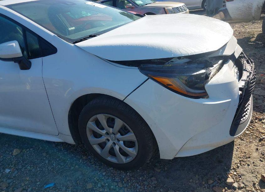 Photo 18 of 2021 Toyota Corolla LE (VIN 5YFEPMAEXMP255477)