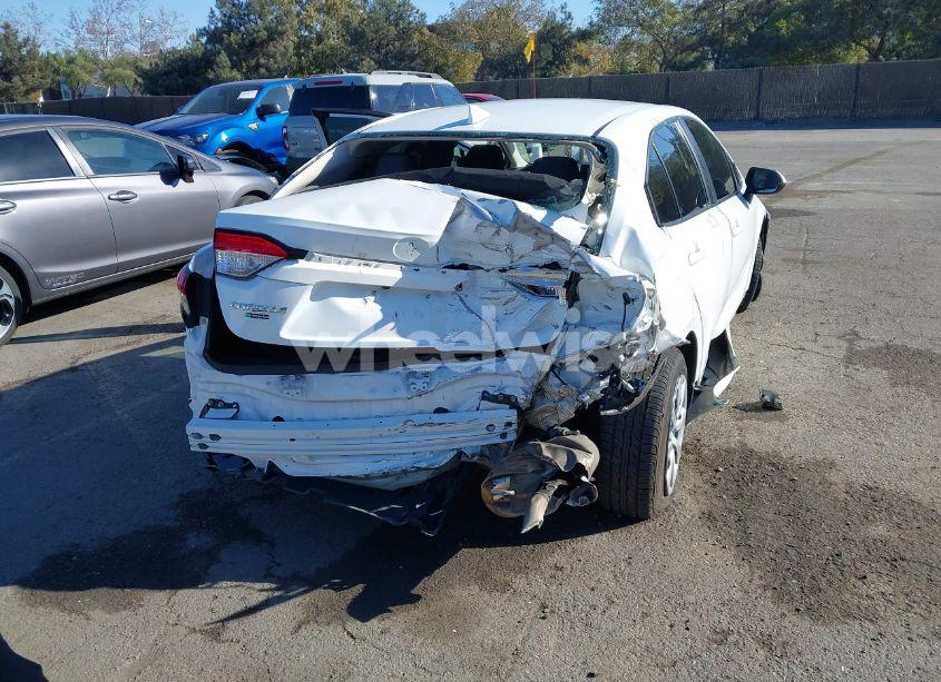 Photo 6 of 2022 Toyota Corolla LE (VIN 5YFEPMAEXNP278176)