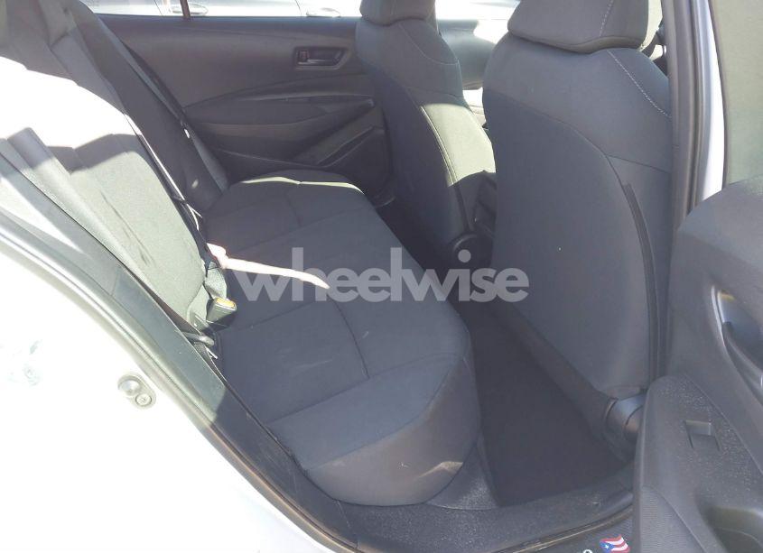 Photo 8 of 2022 Toyota Corolla LE (VIN 5YFEPMAEXNP278176)