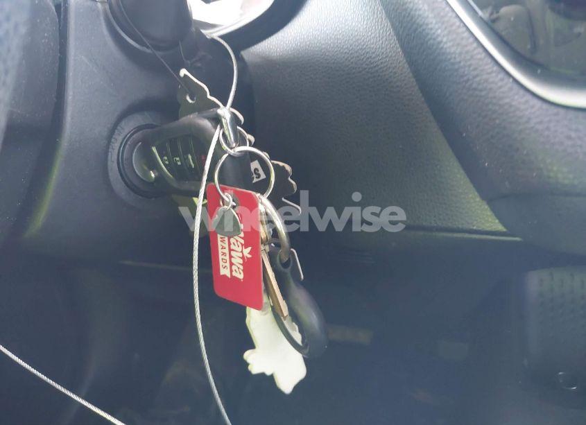 Photo 11 of 2022 Toyota Corolla LE (VIN 5YFEPMAEXNP286701)