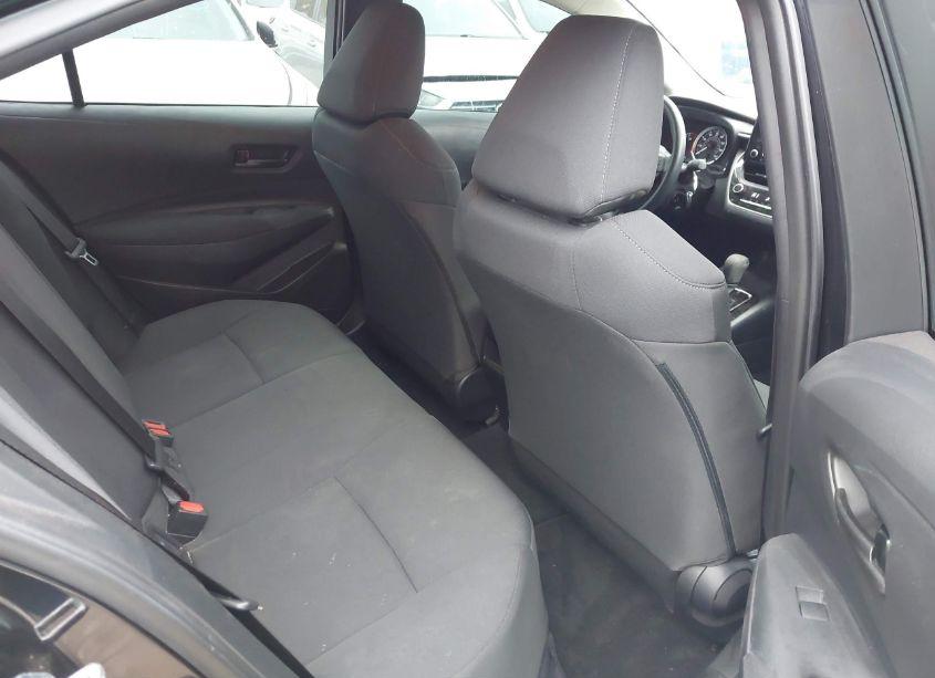 Photo 8 of 2022 Toyota Corolla LE (VIN 5YFEPMAEXNP302363)