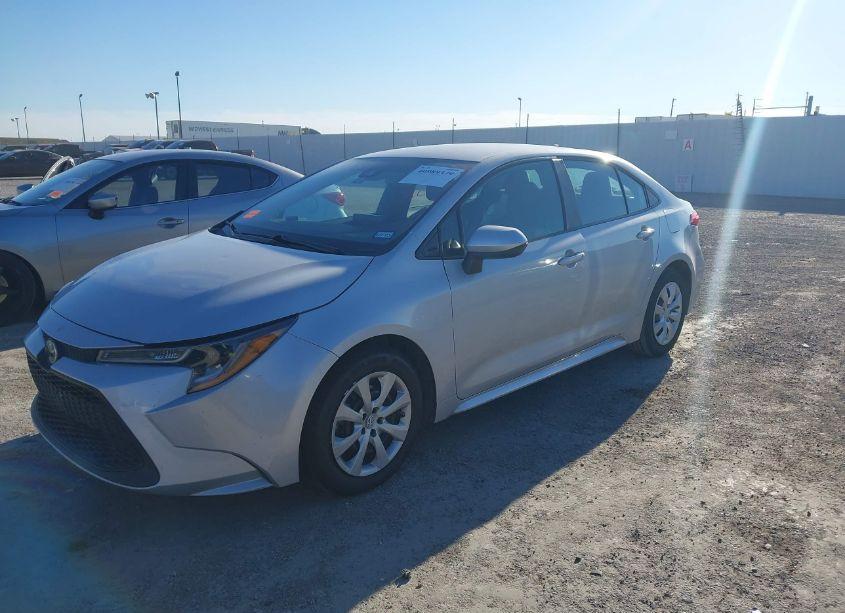Photo 6 of 2022 Toyota Corolla LE (VIN 5YFEPMAEXNP321107)