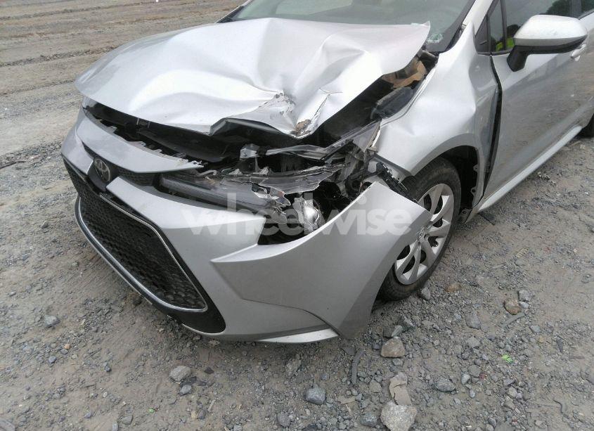 Photo 17 of 2022 Toyota Corolla LE (VIN 5YFEPMAEXNP326873)