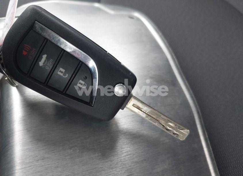 Photo 11 of 2022 Toyota Corolla LE (VIN 5YFEPMAEXNP341017)