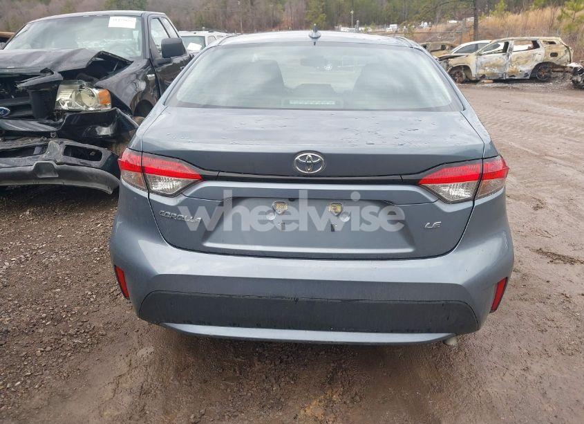 Photo 16 of 2022 Toyota Corolla LE (VIN 5YFEPMAEXNP341017)