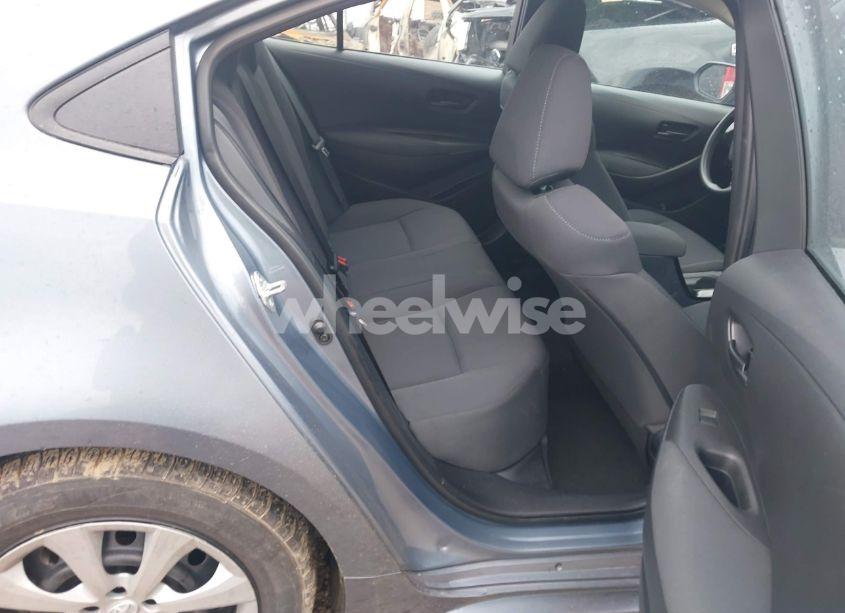 Photo 8 of 2022 Toyota Corolla LE (VIN 5YFEPMAEXNP341017)