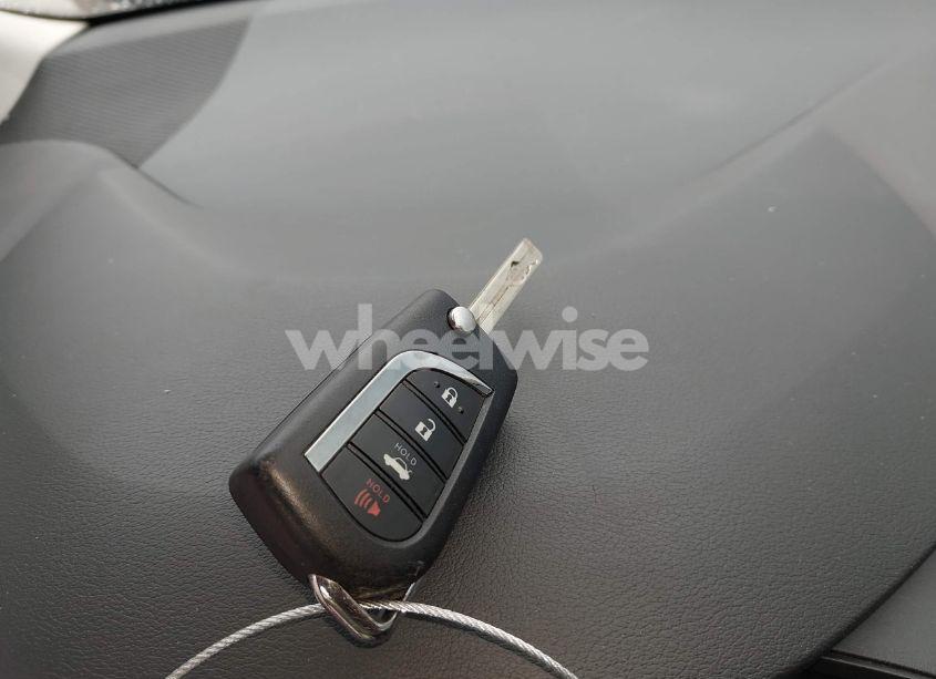 Photo 11 of 2022 Toyota Corolla LE (VIN 5YFEPMAEXNP371201)