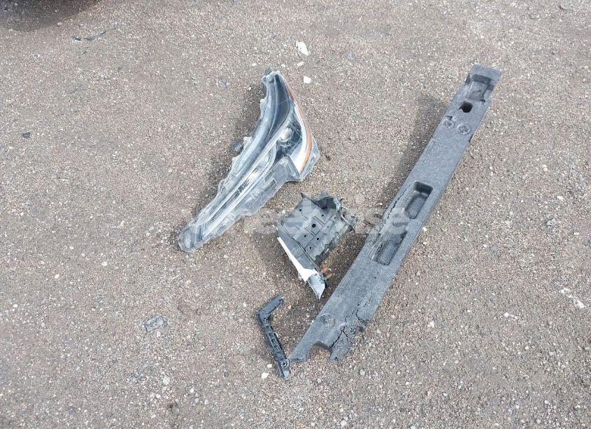 Photo 12 of 2022 Toyota Corolla LE (VIN 5YFEPMAEXNP371201)