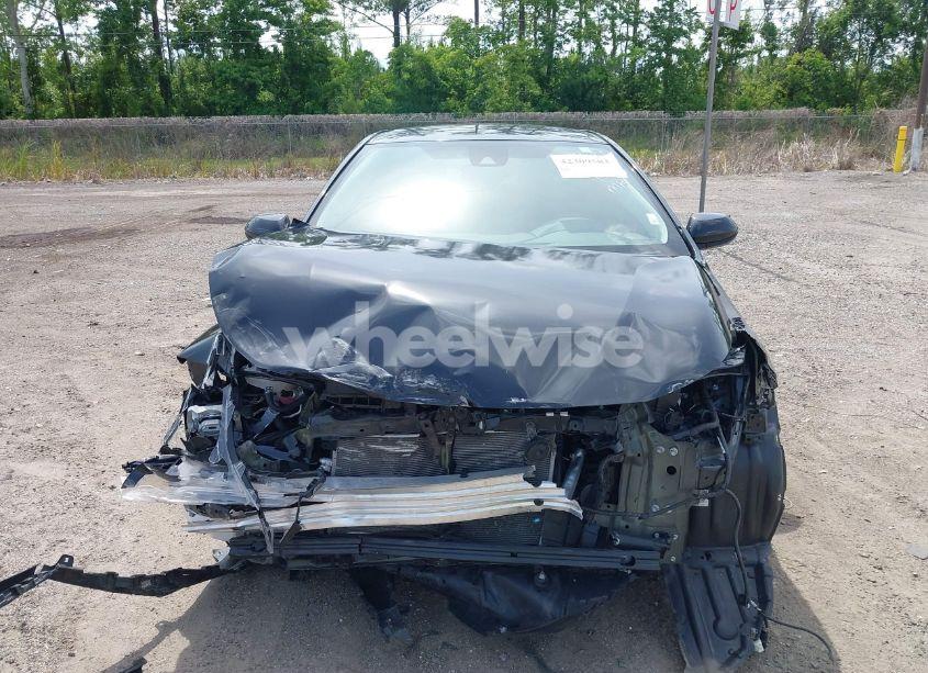 Photo 13 of 2022 Toyota Corolla LE (VIN 5YFEPMAEXNP371201)