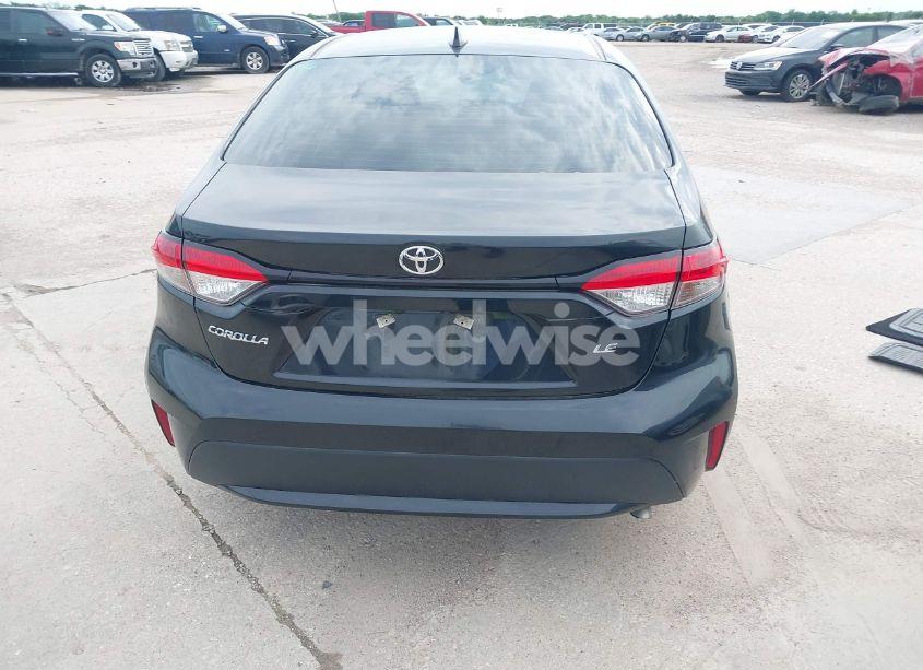 Photo 16 of 2022 Toyota Corolla LE (VIN 5YFEPMAEXNP384563)
