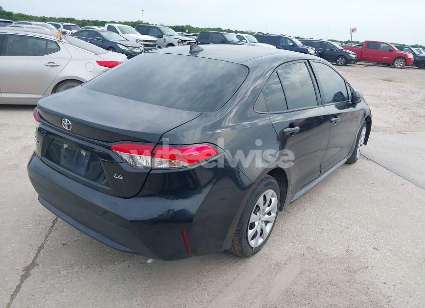 Photo 4 of 2022 Toyota Corolla LE (VIN 5YFEPMAEXNP384563)