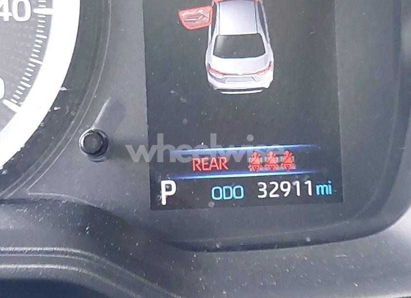 Photo 15 of 2022 Toyota Corolla LE (VIN 5YFEPMAEXNP389584)