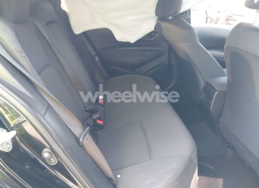 Photo 8 of 2022 Toyota Corolla LE (VIN 5YFEPMAEXNP389584)