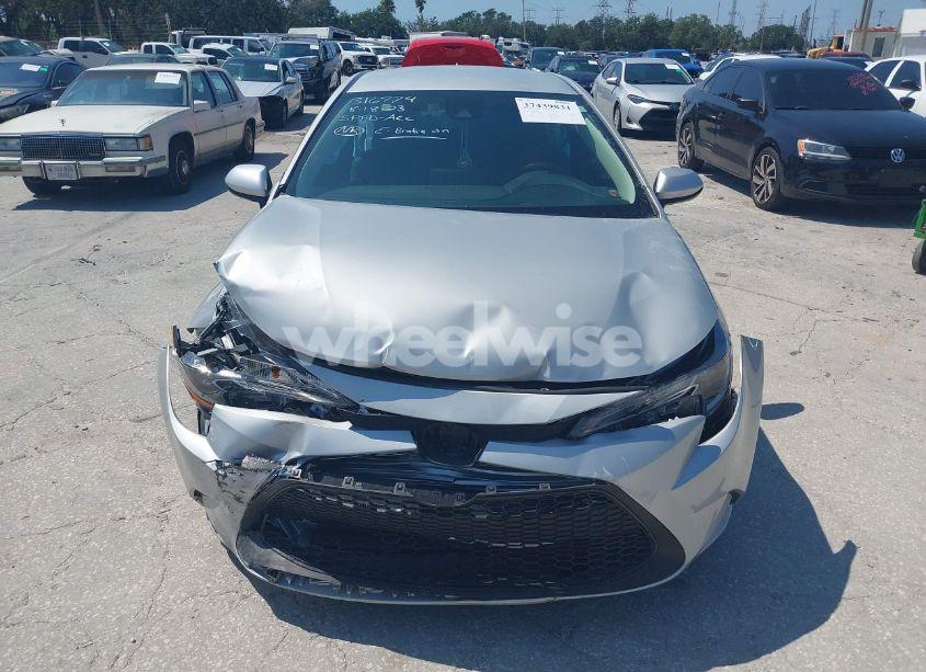 Photo 12 of 2022 Toyota Corolla LE (VIN 5YFEPMAEXNP390654)