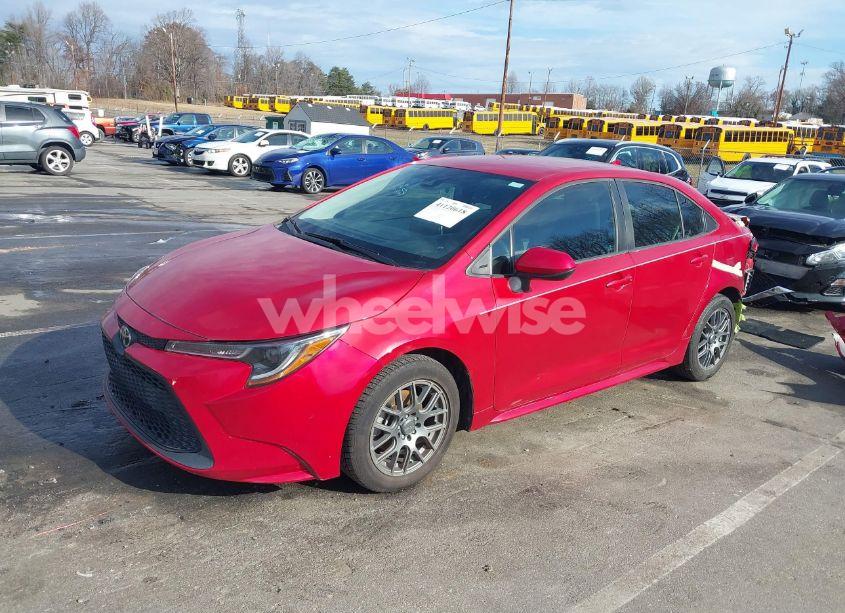 Photo 2 of 2020 Toyota Corolla LE (VIN 5YFEPRAE0LP028634)