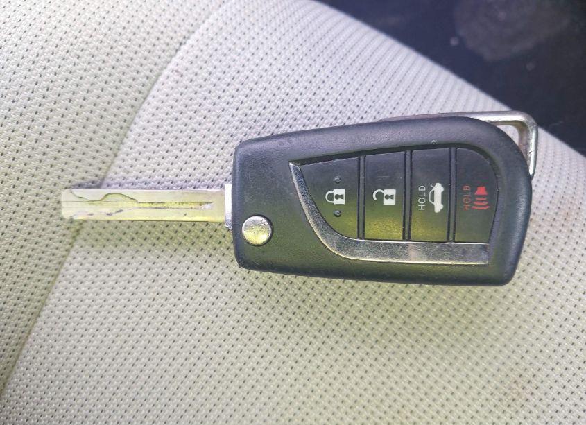 Photo 11 of 2020 Toyota Corolla LE (VIN 5YFEPRAE0LP028682)