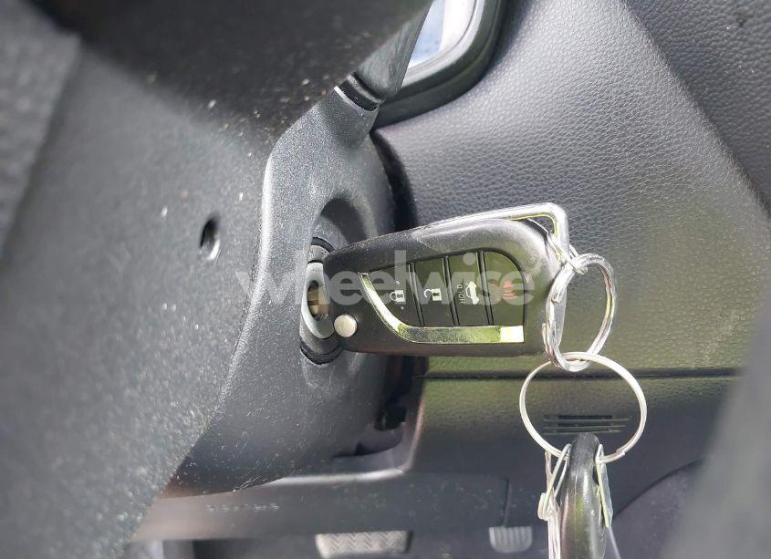 Photo 11 of 2020 Toyota Corolla LE (VIN 5YFEPRAE0LP034885)