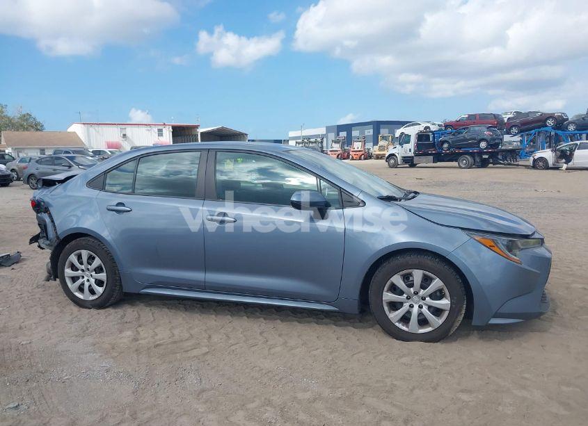 Photo 14 of 2020 Toyota Corolla LE (VIN 5YFEPRAE0LP034885)