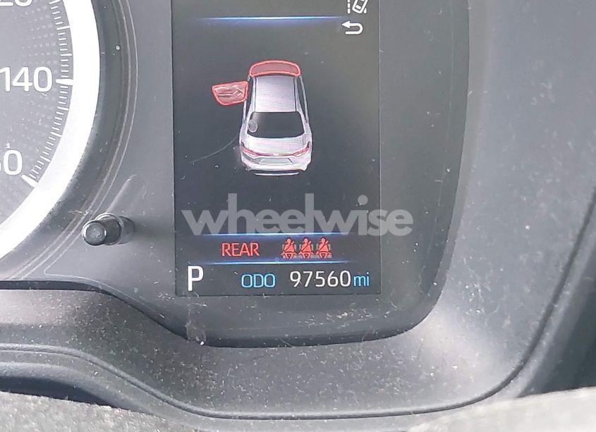 Photo 16 of 2020 Toyota Corolla LE (VIN 5YFEPRAE0LP034885)