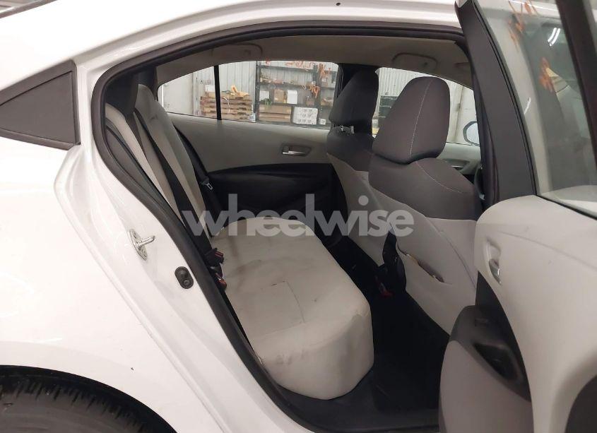 Photo 8 of 2020 Toyota Corolla LE (VIN 5YFEPRAE0LP045532)