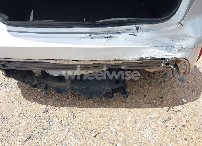 Photo 17 of 2020 Toyota Corolla LE (VIN 5YFEPRAE0LP050018)