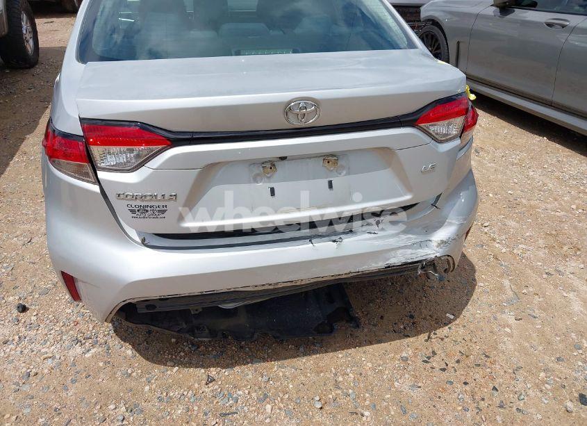 Photo 6 of 2020 Toyota Corolla LE (VIN 5YFEPRAE0LP050018)