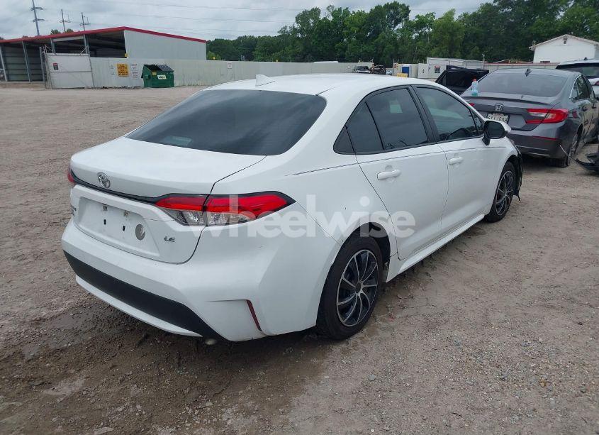 Photo 4 of 2020 Toyota Corolla LE (VIN 5YFEPRAE0LP072309)