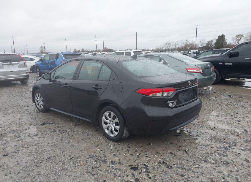 Photo 3 of 2020 Toyota Corolla LE (VIN 5YFEPRAE0LP077137)