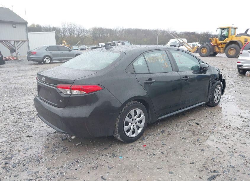 Photo 4 of 2020 Toyota Corolla LE (VIN 5YFEPRAE0LP077137)