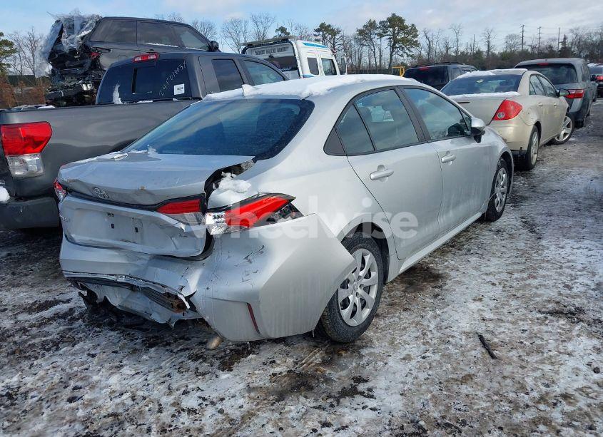 Photo 4 of 2020 Toyota Corolla LE (VIN 5YFEPRAE0LP077400)