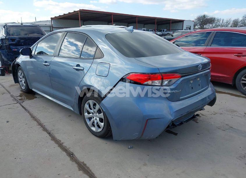 Photo 3 of 2020 Toyota Corolla LE (VIN 5YFEPRAE0LP081995)