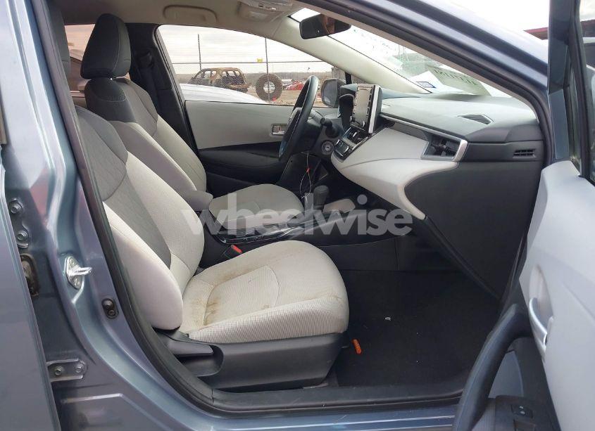 Photo 5 of 2020 Toyota Corolla LE (VIN 5YFEPRAE0LP081995)