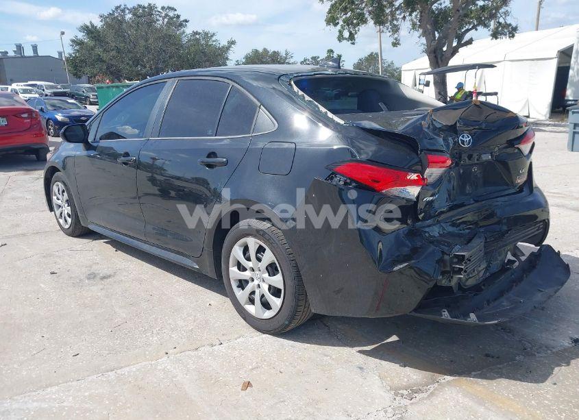 Photo 3 of 2020 Toyota Corolla LE (VIN 5YFEPRAE0LP087506)