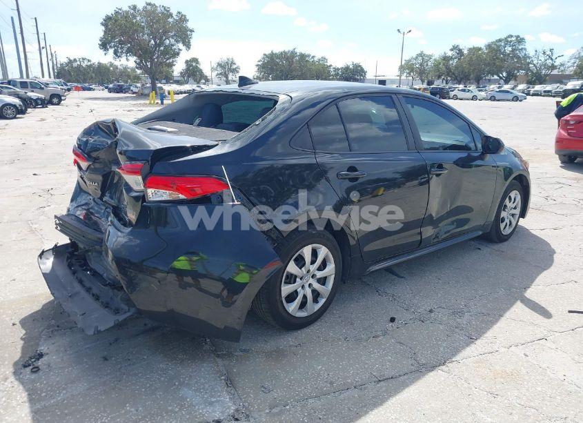 Photo 4 of 2020 Toyota Corolla LE (VIN 5YFEPRAE0LP087506)