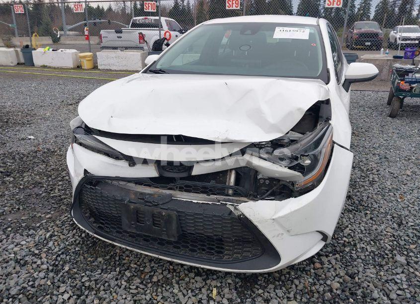 Photo 6 of 2020 Toyota Corolla LE (VIN 5YFEPRAE0LP091989)