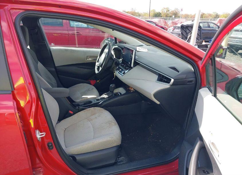 Photo 5 of 2020 Toyota Corolla LE (VIN 5YFEPRAE1LP034863)