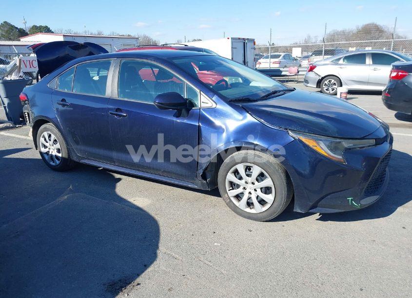 2020 Toyota Corolla LE (VIN 5YFEPRAE1LP044177) main photo