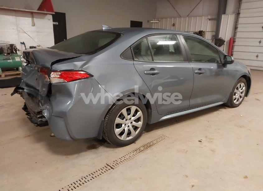 Photo 4 of 2020 Toyota Corolla LE (VIN 5YFEPRAE1LP051629)