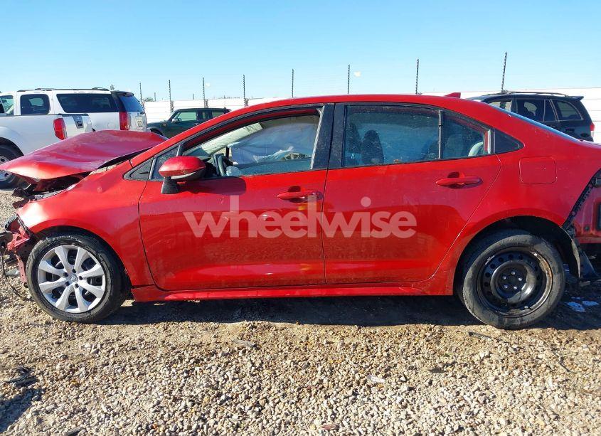 Photo 15 of 2020 Toyota Corolla LE (VIN 5YFEPRAE1LP059455)