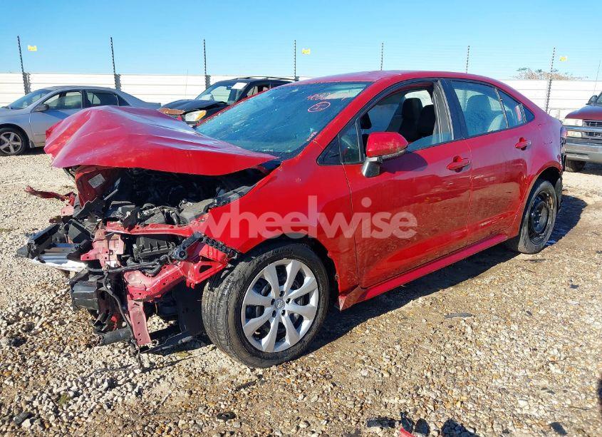 Photo 2 of 2020 Toyota Corolla LE (VIN 5YFEPRAE1LP059455)