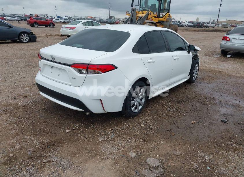 Photo 4 of 2020 Toyota Corolla LE (VIN 5YFEPRAE1LP061979)