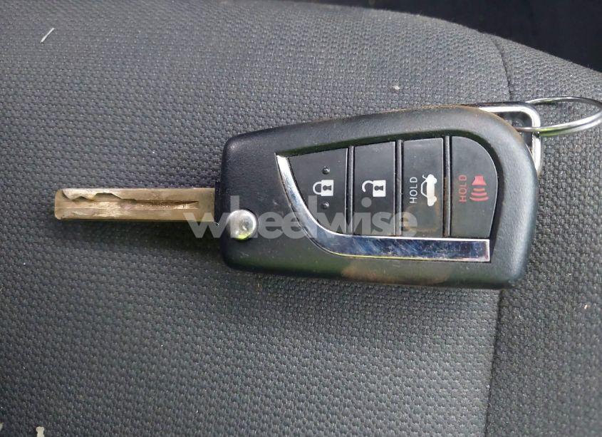 Photo 11 of 2020 Toyota Corolla LE (VIN 5YFEPRAE1LP066681)