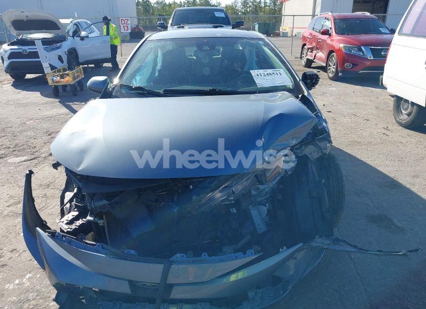 Photo 13 of 2020 Toyota Corolla LE (VIN 5YFEPRAE1LP083285)