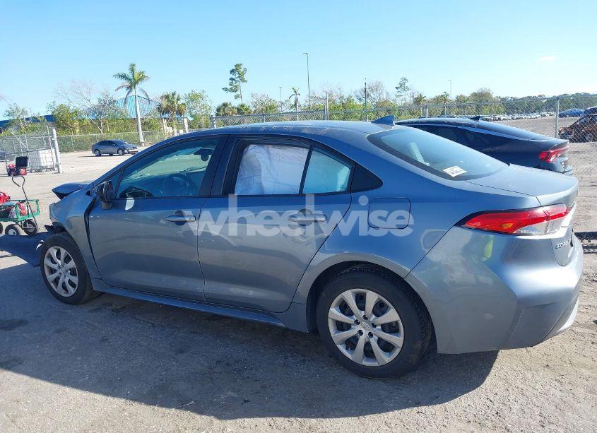 Photo 15 of 2020 Toyota Corolla LE (VIN 5YFEPRAE1LP083285)