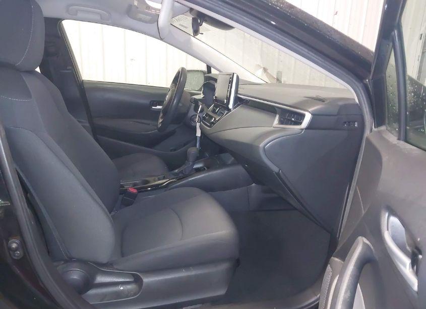 Photo 5 of 2020 Toyota Corolla LE (VIN 5YFEPRAE1LP084260)