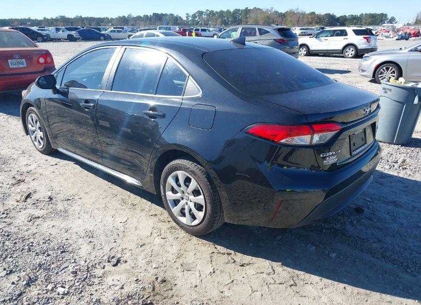 Photo 3 of 2020 Toyota Corolla LE (VIN 5YFEPRAE1LP088499)