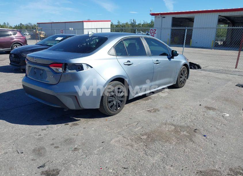 Photo 4 of 2020 Toyota Corolla LE (VIN 5YFEPRAE1LP115412)