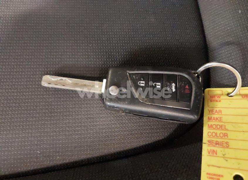 Photo 11 of 2020 Toyota Corolla LE (VIN 5YFEPRAE1LP139614)