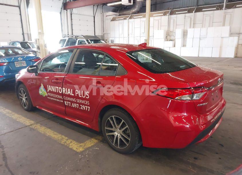 Photo 3 of 2020 Toyota Corolla LE (VIN 5YFEPRAE1LP139614)