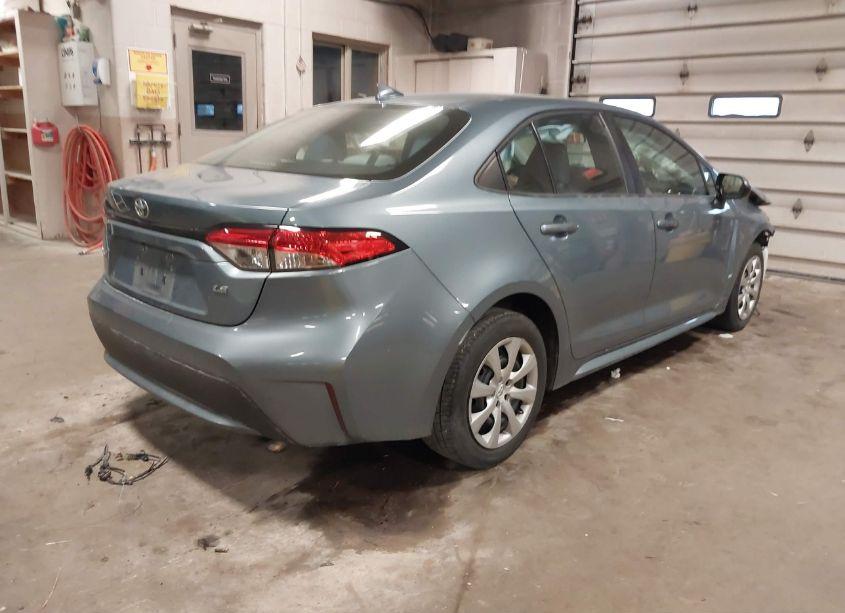 Photo 4 of 2020 Toyota Corolla LE (VIN 5YFEPRAE2LP015920)
